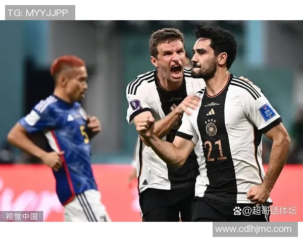 足球明星与娱乐圈明星的交集与影响力探讨